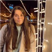 Clases particulares de cualquier asignatura de ciencias adaptadas al nivel de cada alumno. Además, podría impartir clases particulares de idiomas como inglés o euskera